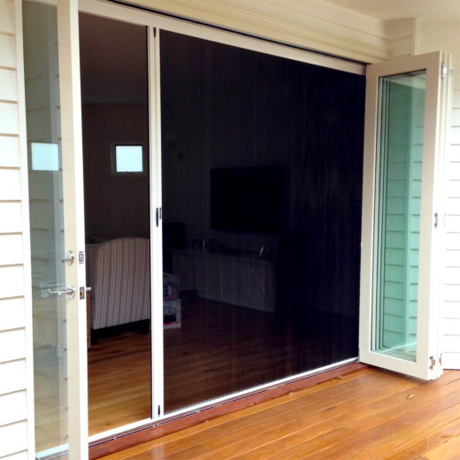 Retractable Flyscreen on Bifold Doors onto Deck